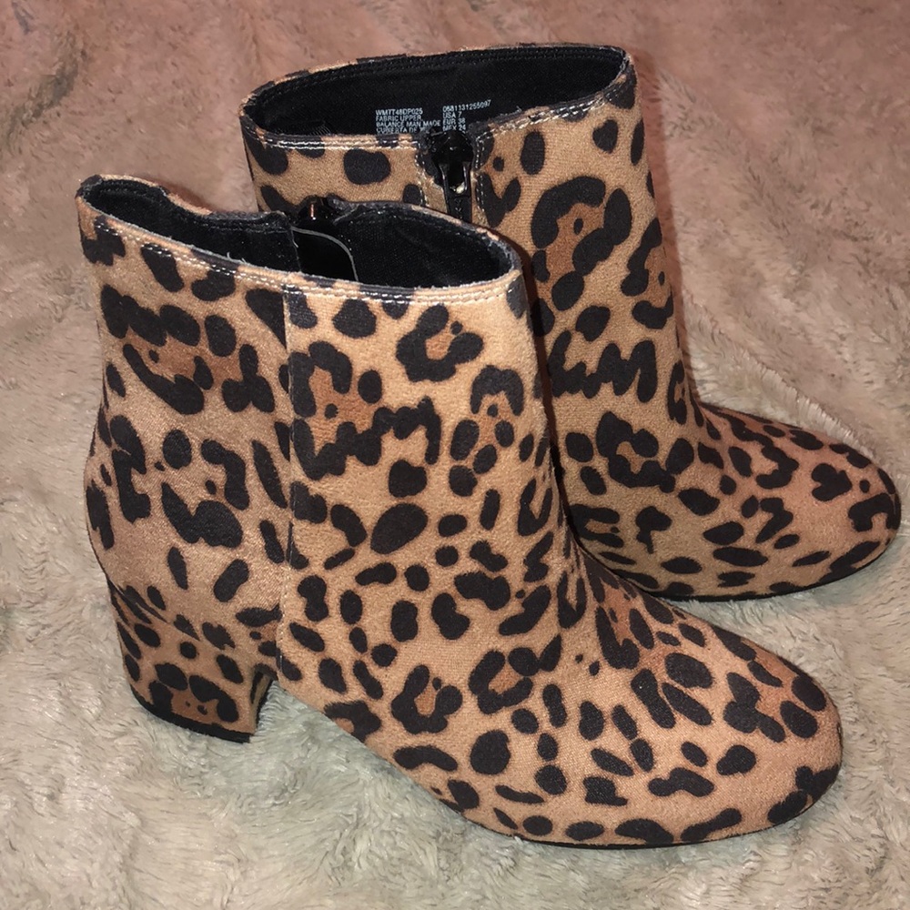 Leopard booties